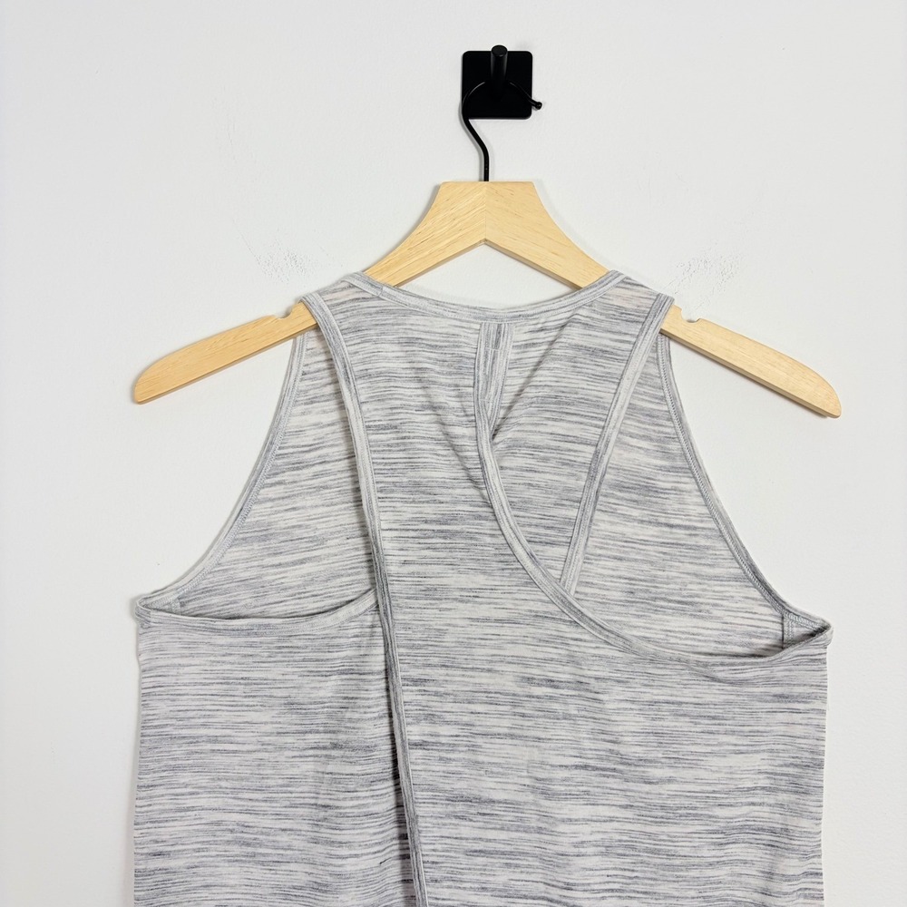 Athleta Essence Tank Top Womens Small Spacedye Tie Back Sleeveless Yoga Workout - Picture 6 of 9